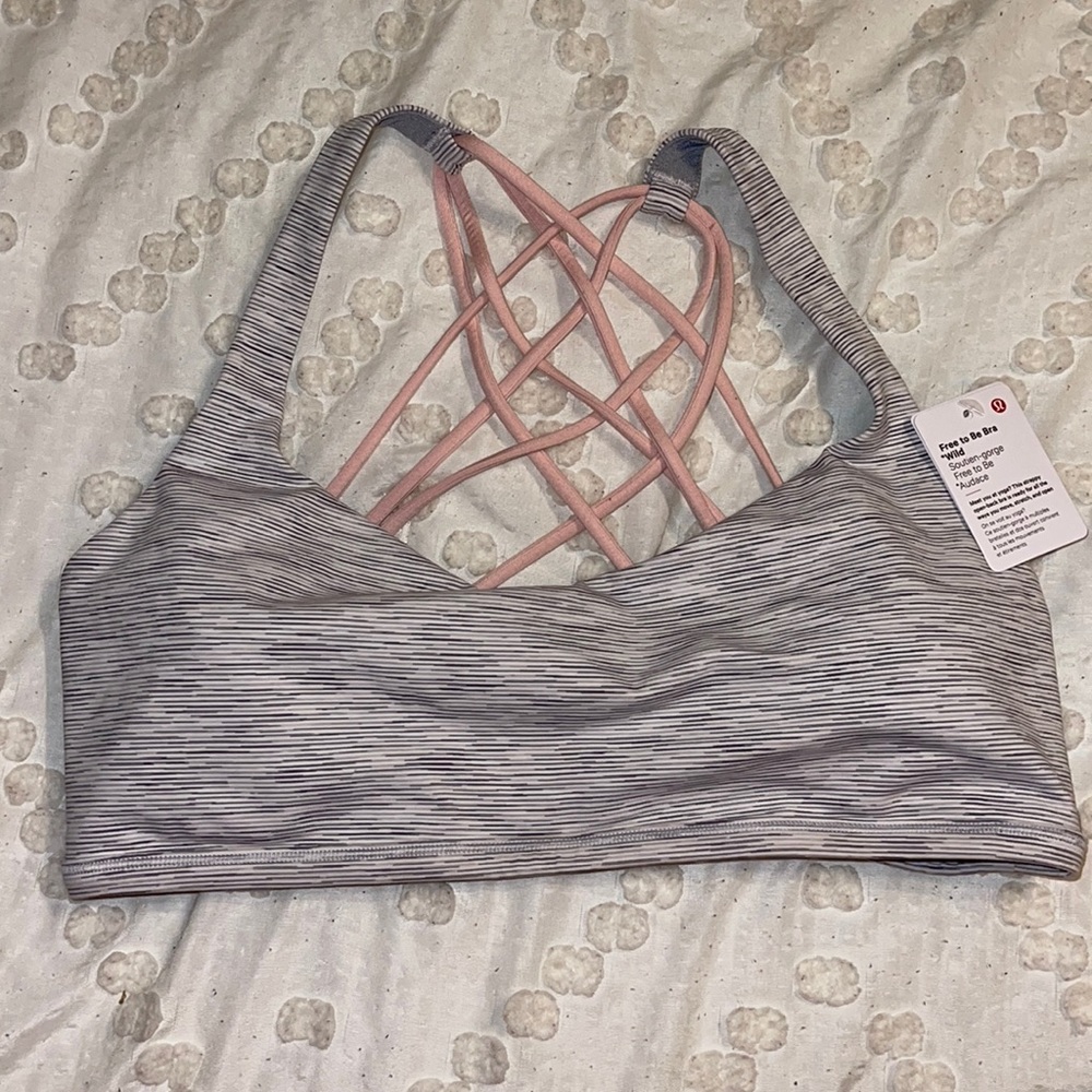 NWT Lululemon free to be bra